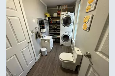 434 E 4th Street, Dover, OH 44622 - Photo 10