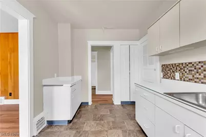 8517 Rosewood Avenue #1/DN, Loveland, OH 44105 - Photo 12