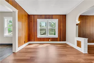 8517 Rosewood Ave, Loveland, OH 44105 - Photo 6