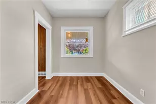 8517 Rosewood Ave, Loveland, OH 44105 - Photo 10