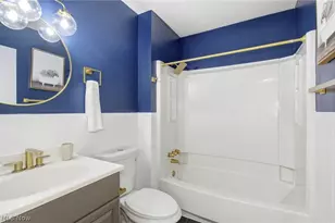 5284 E 102nd St, Garfield Heights, OH 44125 - Photo 18