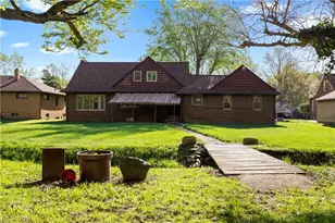 5254 Clinton Ave, Lorain, OH 44055 - Photo 42