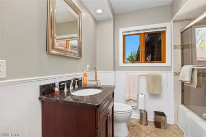 5254 Clinton Avenue, Lorain, OH 44055 - Photo 24