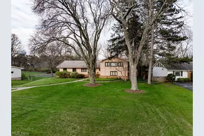 25510 Bryden Road, Beachwood, OH 44122 - Photo 40