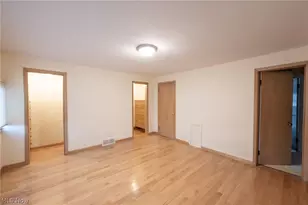 25510 Bryden Rd, Beachwood, OH 44122 - Photo 26