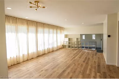 25510 Bryden Road, Beachwood, OH 44122 - Photo 12