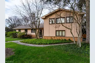 25510 Bryden Road, Beachwood, OH 44122 - Photo 38