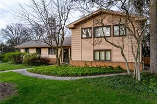 25510 Bryden Rd, Beachwood, OH 44122 - Photo 38
