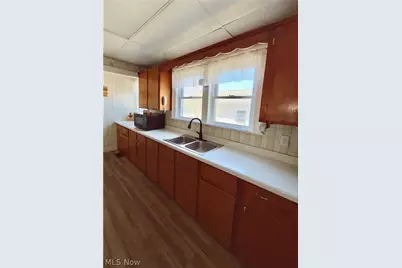 3172 Creek Road, Kingsville, OH 44048 - Photo 12