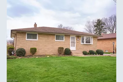 12101 Tucson Drive, Parma, OH 44130 - Photo 2