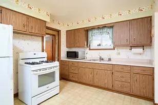 12101 Tucson Dr, Parma, OH 44130 - Photo 16