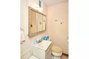 12101 Tucson Dr, Parma, OH 44130 - Photo 28