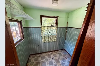 836 Stiles Avenue, Youngstown, OH 44505 - Photo 6