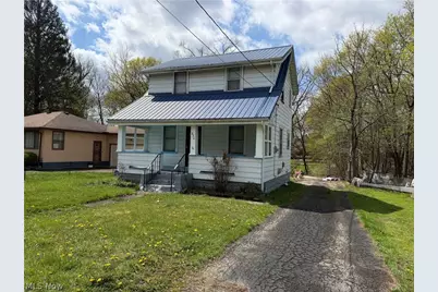836 Stiles Avenue, Youngstown, OH 44505 - Photo 2