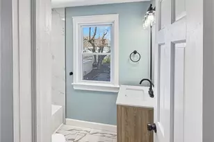 16905 Biltmore Ave, Loveland, OH 44128 - Photo 32