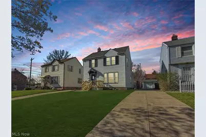 16905 Biltmore Avenue, Loveland, OH 44128 - Photo 2