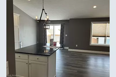 937 Crockett Circle, Canal Fulton, OH 44614 - Photo 2