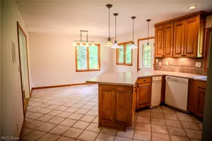 100 Crestwood Cir, Marietta, OH 45750 - Photo 16