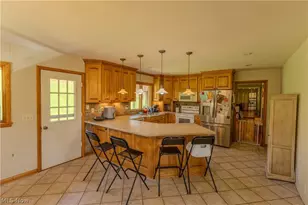 100 Crestwood Cir, Marietta, OH 45750 - Photo 10