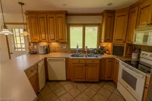 100 Crestwood Cir, Marietta, OH 45750 - Photo 12