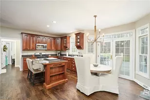 11137 Malvern Dr, North Royalton, OH 44133 - Photo 4