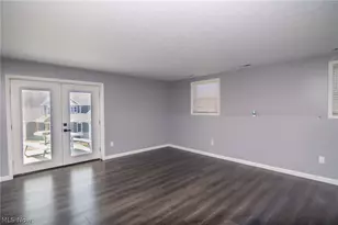 44701 Springbrook Dr, St Clairsville, OH 43950 - Photo 20