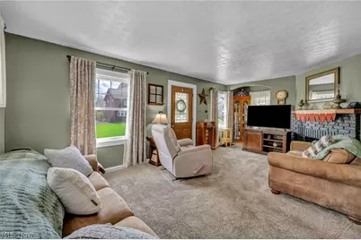2902 Marmore Avenue, Parma, OH 44134 - Photo 10