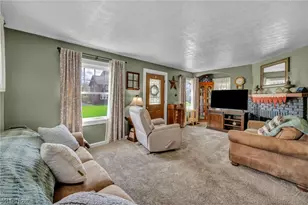2902 Marmore Ave, Parma, OH 44134 - Photo 10
