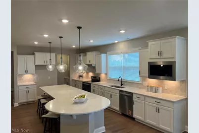 913 Arthur Trail, Aurora, OH 44202 - Photo 4