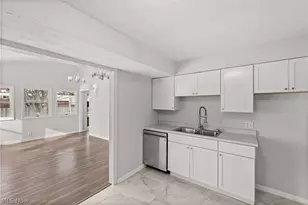 8760 Priem Rd, Strongsville, OH 44149 - Photo 16