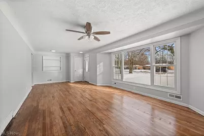 8760 Priem Road, Strongsville, OH 44149 - Photo 2