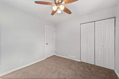 8760 Priem Road, Strongsville, OH 44149 - Photo 12