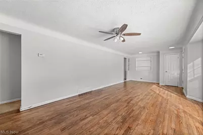 8760 Priem Road, Strongsville, OH 44149 - Photo 6