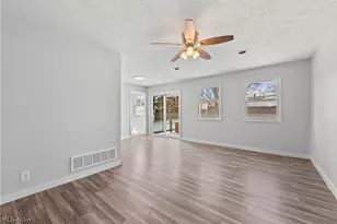 8760 Priem Rd, Strongsville, OH 44149 - Photo 24
