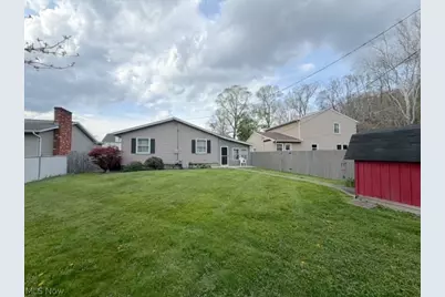 263 Forbes Street NE, New Philadelphia, OH 44663 - Photo 2
