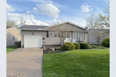263 Forbes Street NE, New Philadelphia, OH 44663 - Photo 1