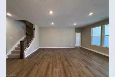 8274 Clydesdale Drive, Mentor, OH 44060 - Photo 8