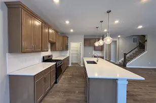 8274 Clydesdale Dr, Mentor, OH 44060 - Photo 4