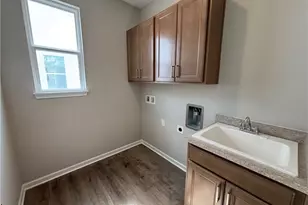 8274 Clydesdale Dr, Mentor, OH 44060 - Photo 18