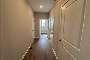 8274 Clydesdale Dr, Mentor, OH 44060 - Photo 16