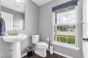 3981 Rossi Way, Lorain, OH 44053 - Photo 8