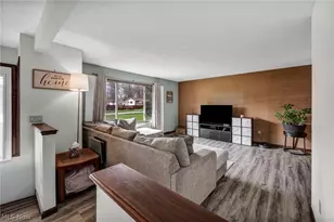 5675 Fortuna Dr, Mentor, OH 44060 - Photo 8