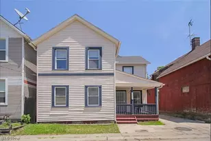 2177 W 31st St, Loveland, OH 44113 - Photo 1