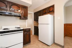 2177 W 31st St, Loveland, OH 44113 - Photo 24