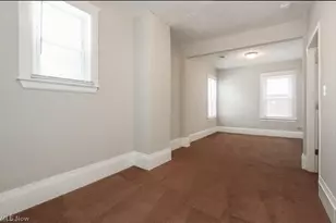 2177 W 31st St, Loveland, OH 44113 - Photo 14