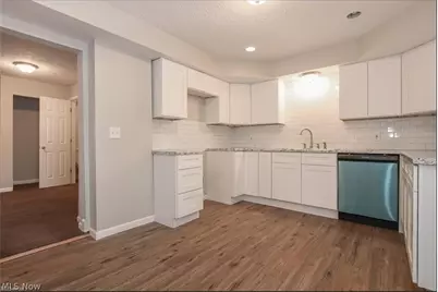 2177 W 31st Street, Loveland, OH 44113 - Photo 6