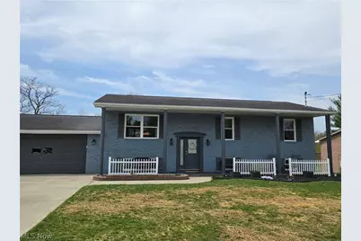 104 Summerset Drive, Marietta, OH 45750 - Photo 1