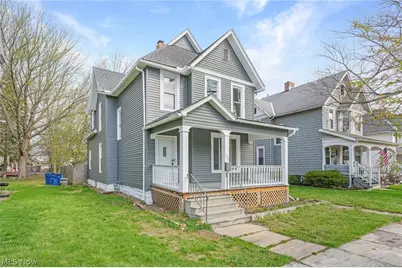 322 W 9th Street, Lorain, OH 44052 - Photo 1