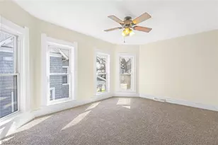322 W 9th St, Lorain, OH 44052 - Photo 22