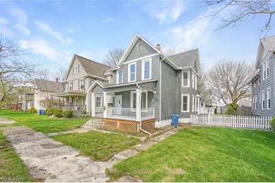 322 W 9th Street, Lorain, OH 44052 - Photo 2